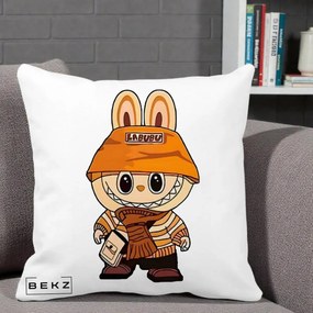 Perna Personalizata Labubu Streetwear Portocaliu, 40x40 cm, Alba Mata, Husa Detasabila, Perna Inclusa, BEKZ®