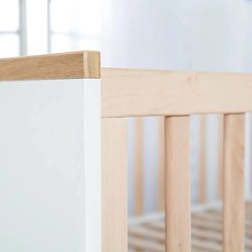 Pătuț alb-natural din lemn masiv de fag 70x140 cm Finn – Roba