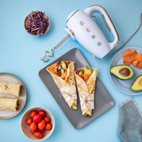 Mixer manual SMEG 50's Style HMF01WHEU, 250 W, 9 viteze, Functie Turbo, Afisaj LED, Timer, Accesorii, Alb