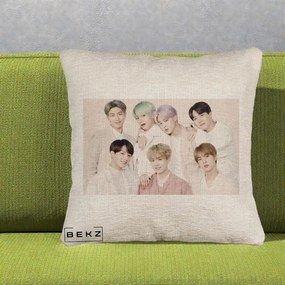 Perna Personalizata K-pop BTS Foto Grup Landscape Pastel, 40x40 cm, Bej Canapea, Husa Detasabila, Perna Inclusa, BEKZ®