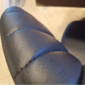 Set Masa Bucatarie cu 2 Scaune , masa MDF, nuc,80x80x74 cm,