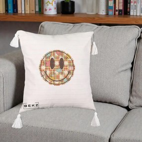 Perna Decorativa Smiley Face de Toamna cu Tartan si Dovlecei, 40x40 cm, Bej cu Franjuri, Husa Detasabila, Perna Inclusa, BEKZ®
