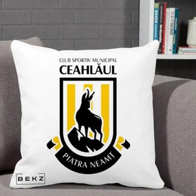 Perna Personalizata CSM Ceahlaul Piatra Neamt Fotbal, 40x40 cm, Alba Mata, Husa Detasabila, Perna Inclusa, BEKZ®