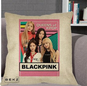 Perna Personalizata BLACKPINK Queens of Kpop, 40x40 cm, Crem, Husa Detasabila, Perna Inclusa, BEKZ®