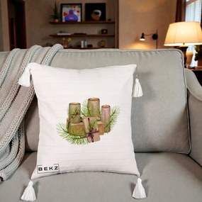 Perna Decorativa Lumanari cu Cadouri Naturale, 40x40 cm, Bej cu Franjuri, Husa Detasabila, Perna Inclusa, BEKZ®