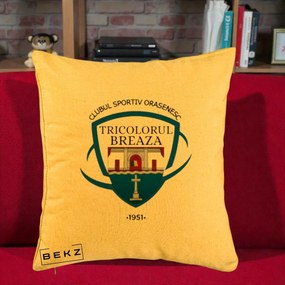 Perna Personalizata CSO Tricolorul Breaza 1951, 40x40 cm, Galben, Husa Detasabila, Perna Inclusa, BEKZ®