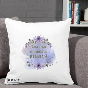 Cadou pentru Bunica - Perna Personalizata Cea Mai Minunata Bunica Flori Mov Acuarela Verde, 40x40 cm, Alba Mata, Husa Detasabila, Perna Inclusa, BEKZ®