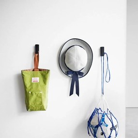 Cârlige negre 3 buc. de montat pe perete din metal Tower – YAMAZAKI