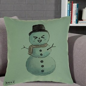 Perna Decorativa Om de Zapada Kawaii Haios, 40x40 cm, Verde, Husa Detasabila, Perna Inclusa, BEKZ®