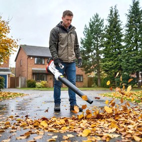 Outsunny Suflător Aspirator Tocător de Frunze 250 W cu Baterie 4000 mAh și Încărcător, 6 Viteze, 149 km/h, Alb | Aosom Romania