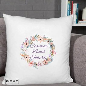 Cadou pentru Soacra - Perna Personalizata Cea mai Buna Soacra cu Coronita Flori Boho Pastel, 40x40 cm, Alb Pufos, Husa Detasabila, Perna Inclusa, BEKZ®