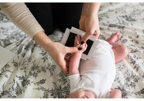 Kit rama foto multipla cu amprente din cerneala pentru manuta si piciorus - Pearhead