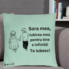 Cadou pentru Sora - Perna Personalizata Sora Mea Te Iubesc Copii Tinand Maini din Spate, 40x40 cm, Verde Menta, Husa Detasabila, Perna Inclusa, BEKZ®