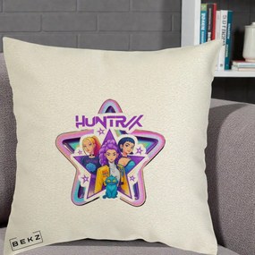 Perna Personalizata K-pop HUNTRX Trio Stea cu Pisica, 40x40 cm, Ecru, Husa Detasabila, Perna Inclusa, BEKZ®