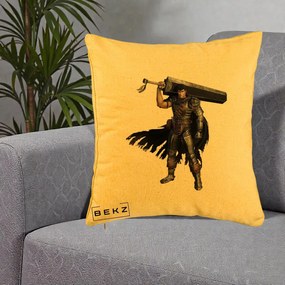 Perna Personalizata Berserk Guts Luptatorul Negru, 40x40 cm, Galben, Husa Detasabila, Perna Inclusa, BEKZ®