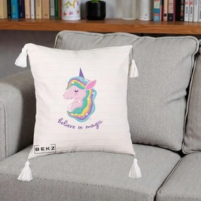 Perna Decorativa Unicorn Believe in Magic, 40x40 cm, Bej cu Franjuri, Husa Detasabila, Perna Inclusa, BEKZ®