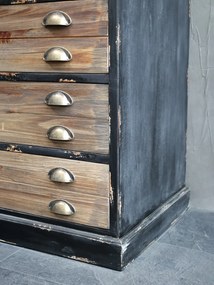 Vitrină din lemn cu 2 uși din sticlă și 4 sertare, aspect vintage