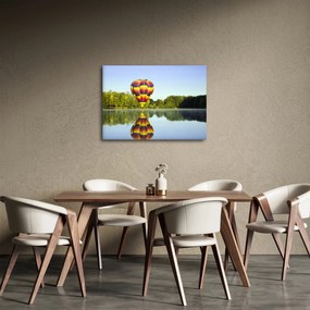 Tablou cu balon cu aer cald pe un lac (70x50 cm)