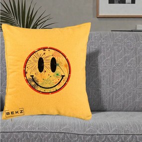 Perna Decorativa Smiley Face cu Artificii Multicolore, 40x40 cm, Galben, Husa Detasabila, Perna Inclusa, BEKZ®