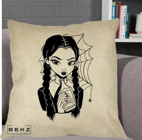 Perna Personalizata Wednesday cu Panza de Paianjen, 40x40 cm, Crem, Husa Detasabila, Perna Inclusa, BEKZ®