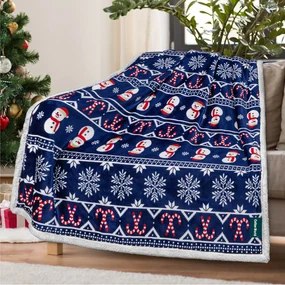 Patura de miel din microplus de Craciun FROSTY, albastru inchis Dimensiune: 200 x 220 cm