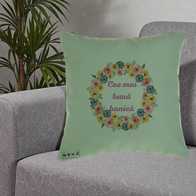 Cadou pentru Bunica - Perna Personalizata Cea Mai Buna Bunica Coronita Flori Multicolore, 40x40 cm, Verde, Husa Detasabila, Perna Inclusa, BEKZ®