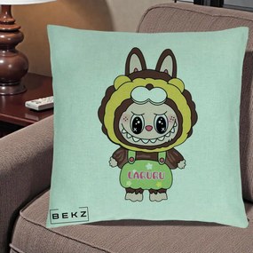 Perna Personalizata Labubu Leu Galben cu Salopeta, 40x40 cm, Verde Menta, Husa Detasabila, Perna Inclusa, BEKZ®