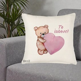 Cadou Romantic - Perna Personalizata Te Iubesc Ursulet cu Inima Roz Acuarela, 40x40 cm, Crem Reliefat, Husa Detasabila, Perna Inclusa, BEKZ®