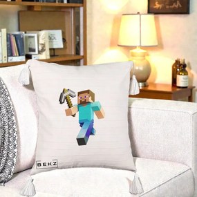 Perna Personalizata Minecraft Steve cu Tarnacop, 40x40 cm, Bej cu Franjuri, Husa Detasabila, Perna Inclusa, BEKZ®