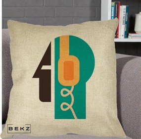 Perna Personalizata Retro Casti Muzicale, 40x40 cm, Crem, Husa Detasabila, Perna Inclusa, BEKZ®
