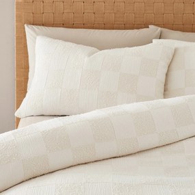 Lenjerie de pat crem din țesătură bouclé pentru pat dublu/extinsă 230x220 cm Cosy Checkerboard – Catherine Lansfield