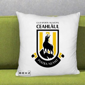 Perna Personalizata CSM Ceahlaul Piatra Neamt Fotbal, 40x40 cm, Alb Pufos, Husa Detasabila, Perna Inclusa, BEKZ®