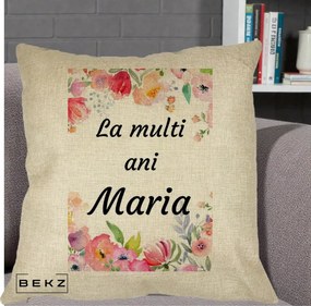 Cadou de Onomastica - Perna Personalizata La Multi Ani Maria Flori Acuarela, 40x40 cm, Crem, Husa Detasabila, Perna Inclusa, BEKZ®