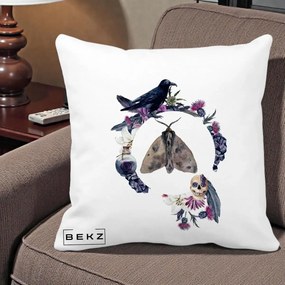 Perna Decorativa Gothic Wreath Corb Moliu Craniu, 40x40 cm, Alba Mata, Husa Detasabila, Perna Inclusa, BEKZ®