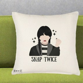 Perna Personalizata Wednesday Snap Twice, 40x40 cm, Crem Reliefat, Husa Detasabila, Perna Inclusa, BEKZ®