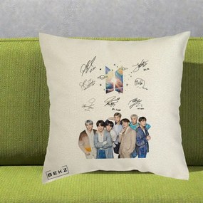 Perna Personalizata K-pop BTS Autografe Toti Membrii Fotografie, 40x40 cm, Ecru, Husa Detasabila, Perna Inclusa, BEKZ®