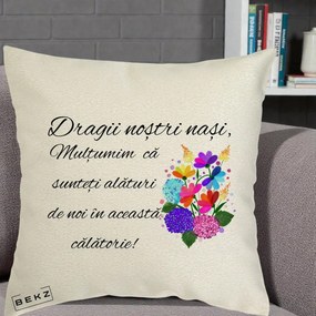 Cadou pentru Nasi - Perna Personalizata Dragii Nostri Nasi Multumim cu Flori Multicolore, 40x40 cm, Ecru, Husa Detasabila, Perna Inclusa, BEKZ®