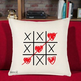 Cadou Romantic - Perna Personalizata Love Joc X si Inima cu Castigator Iubire, 40x40 cm, Crem Reliefat, Husa Detasabila, Perna Inclusa, BEKZ®