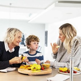 Cantar de bucatarie Beurer KS 19 Black, Pana la 5 kg, Tare, Control tactil, LCD, Sticla, Subtire, Negru