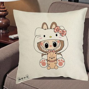 Perna Personalizata Labubu x Hello Kitty, 40x40 cm, Ecru, Husa Detasabila, Perna Inclusa, BEKZ®