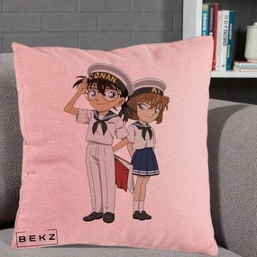 Perna Personalizata Detective Conan Conan si Ai Sailor, 40x40 cm, Roz, Husa Detasabila, Perna Inclusa, BEKZ®