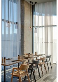 Scaun de dining negru cu cotiere din lemn de stejar Flip – Gazzda