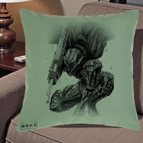 Perna Personalizata Berserk Guts Armor of Darkness Manga, 40x40 cm, Verde, Husa Detasabila, Perna Inclusa, BEKZ®