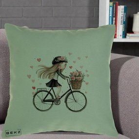 Perna Decorativa Fetita Kawaii pe Bicicleta cu Trandafiri si Inimioare, 40x40 cm, Verde, Husa Detasabila, Perna Inclusa, BEKZ®