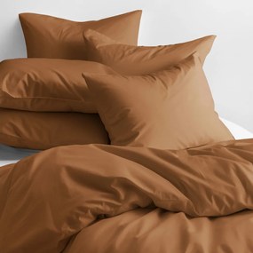 Goldea lenjerie de pat din 100% bumbac - maro scorțișoară 200 x 200 și 2buc 50 x 70 cm (din două bucăți, cusătură pe mijloc)