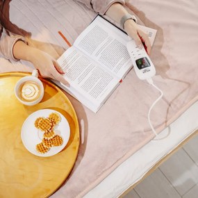 Patura electrica Adler AD 7443, 120W, 160x180 cm, Controler LCD, Protectie la supraincalzire, 7 setari, Timer, Roz