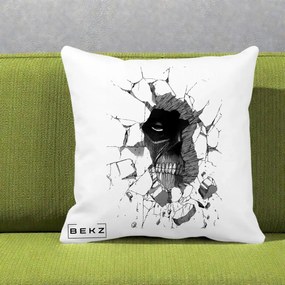 Perna Personalizata Attack on Titan Titan Crapand Zidul, 40x40 cm, Alba Mata, Husa Detasabila, Perna Inclusa, BEKZ®