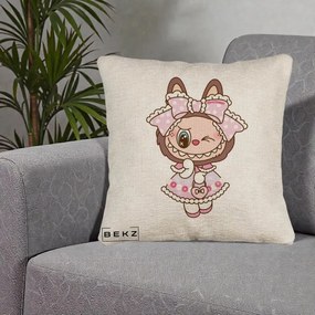 Perna Personalizata Labubu Lolita Roz cu Dantela, 40x40 cm, Bej Canapea, Husa Detasabila, Perna Inclusa, BEKZ®