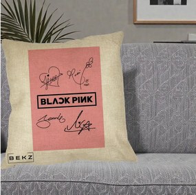 Perna Personalizata K-pop BLACKPINK Semnaturi Roz, 40x40 cm, Crem, Husa Detasabila, Perna Inclusa, BEKZ®