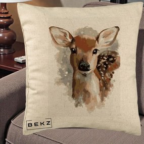 Perna Decorativa Caprioara Pui Acuarela, 40x40 cm, Bej, Husa Detasabila, Perna Inclusa, BEKZ®